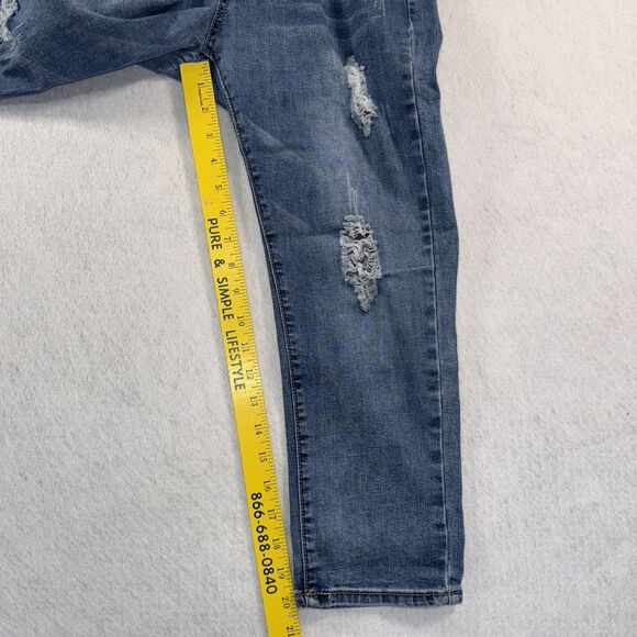 Fubu The Collection Distressed Cropped Jeans Mid Rise Size 30 Waist Y2K - Picture 10 of 11